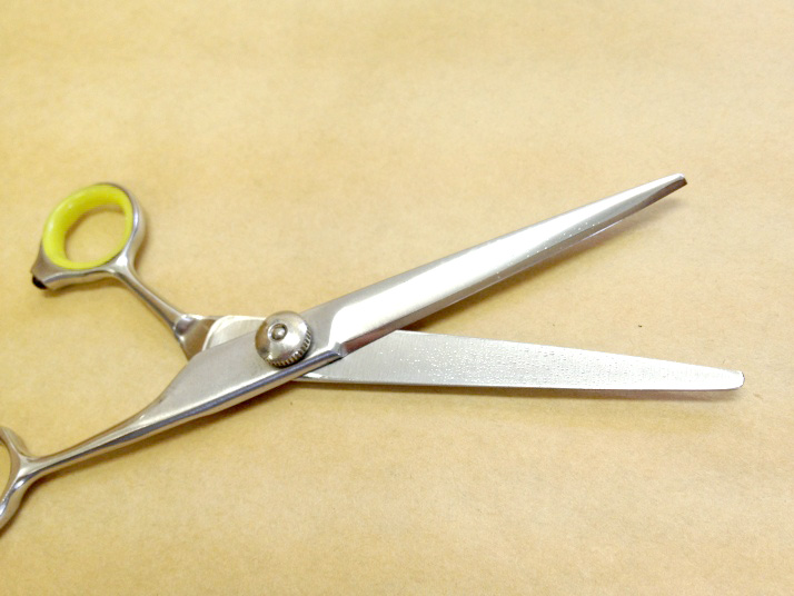 美容師用の鋏