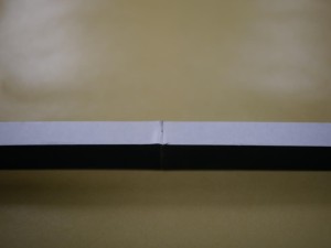 スポンジパッキン接着後